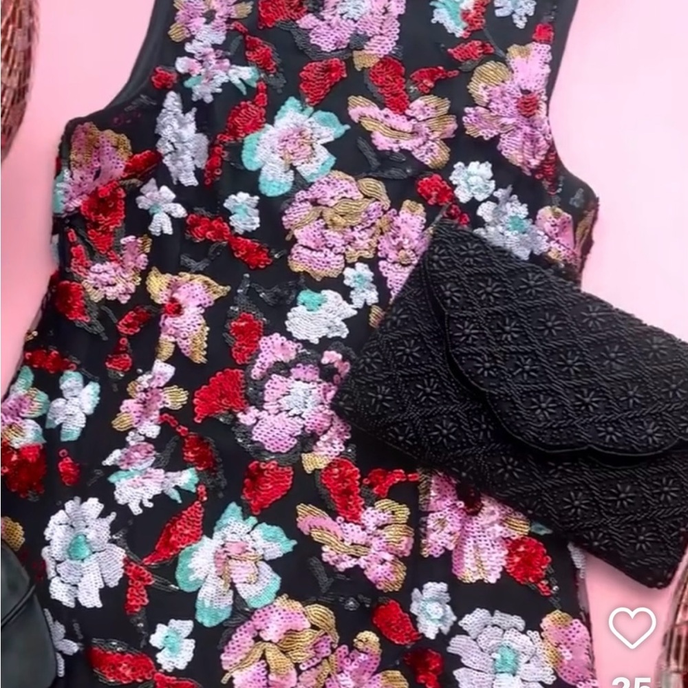 Floral Sequin Dress NWT impeccable pig